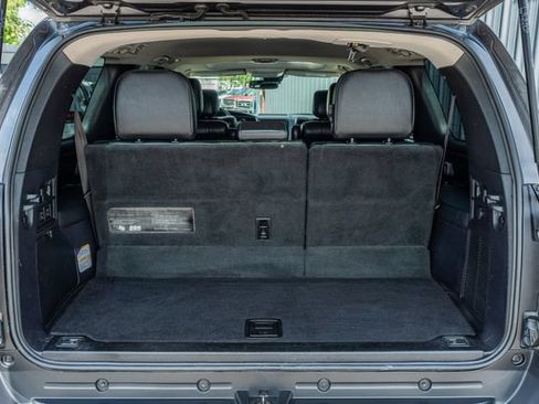 Used 2019 Toyota Sequoia TRD Sport w/ TRD Sport Premium Package AWD/4WD image 10
