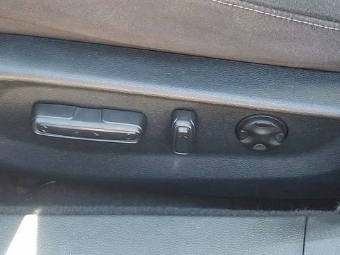 Used 2018 Honda Accord EX image 16