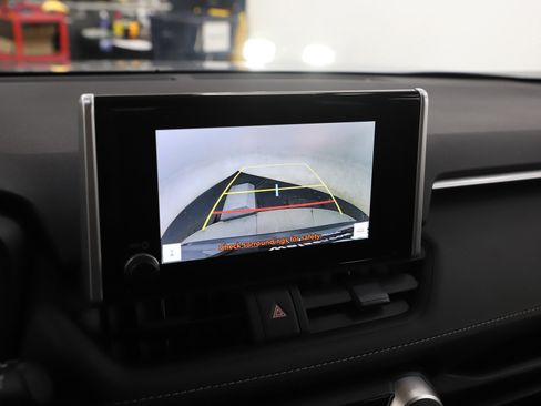 Used 2025 Toyota RAV4 LE image 21