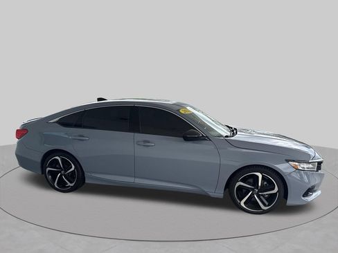 Used 2022 Honda Accord Sport Special Edition image 10