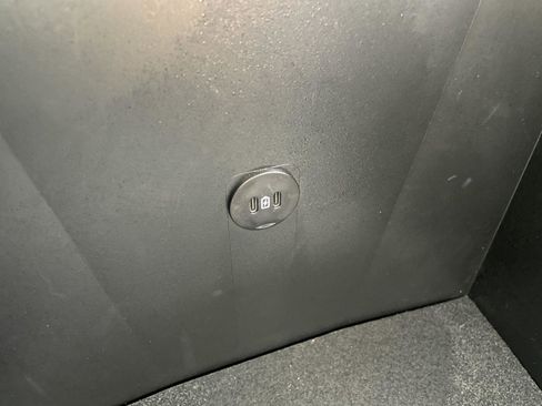 Used 2025 Ford F250 XLT w/ FX4 Off-Road Package AWD/4WD image 29