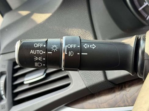Used 2017 Acura MDX SH-AWD w/ Advance Package image 25