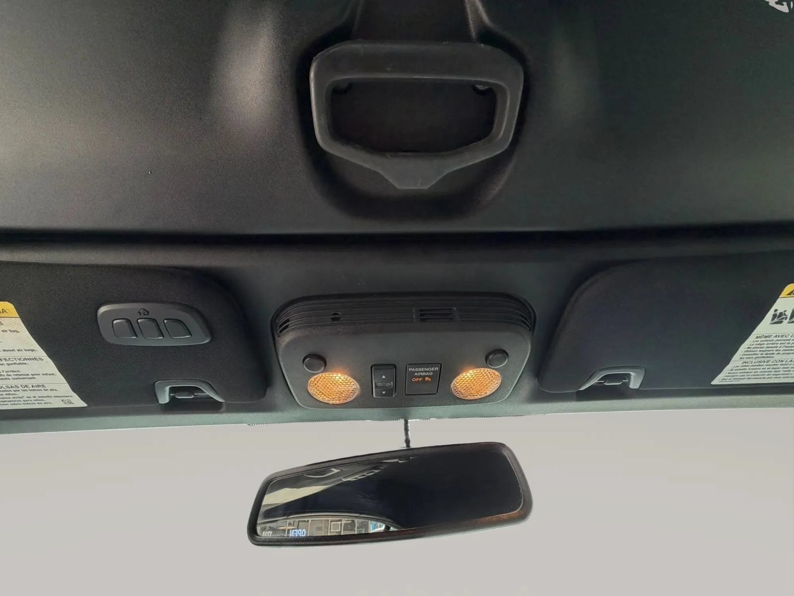 Used 2020 Ford Mustang Premium RWD image 17