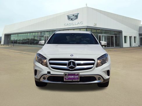 Used 2017 Mercedes-Benz GLA 250 image 2