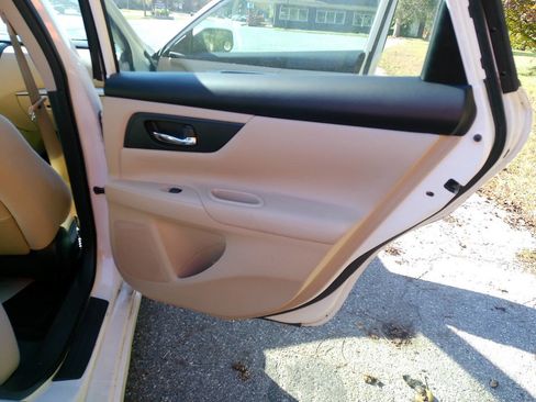 Used 2017 Nissan Altima 2.5 S w/ Power Driver Seat Package image 39