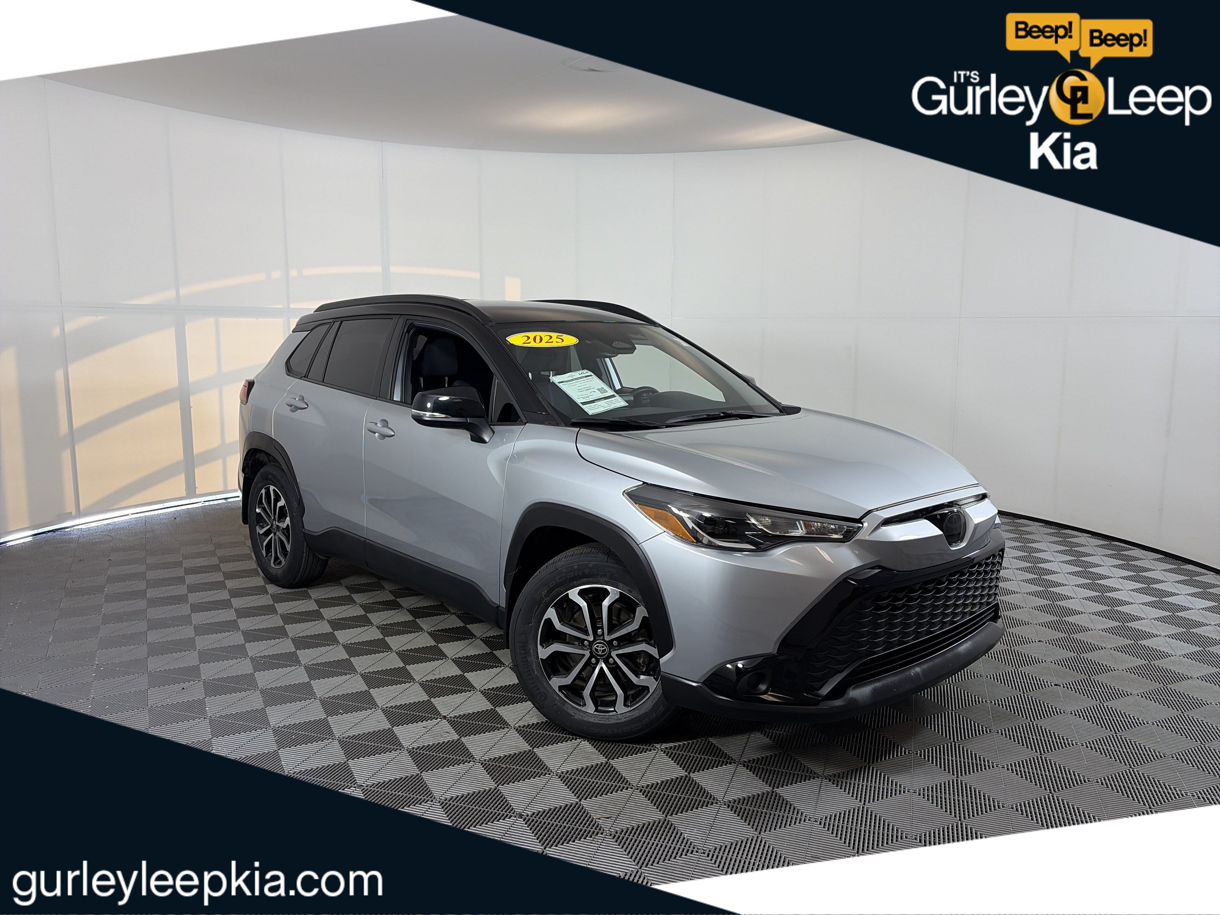 Used 2025 Toyota Corolla Cross AWD Hybrid image 1
