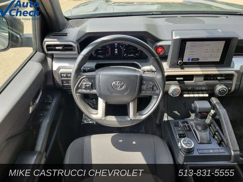 Used 2024 Toyota Tacoma TRD Off-Road AWD/4WD image 12