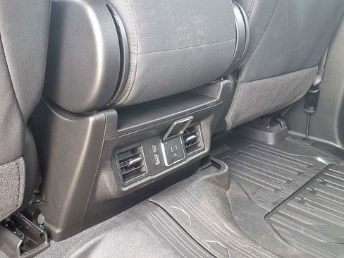 Used 2026 GMC Sierra 1500 Elevation w/ Elevation Select Package AWD/4WD image 16