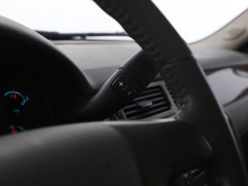 Used 2012 Chevrolet Tahoe LT image 25