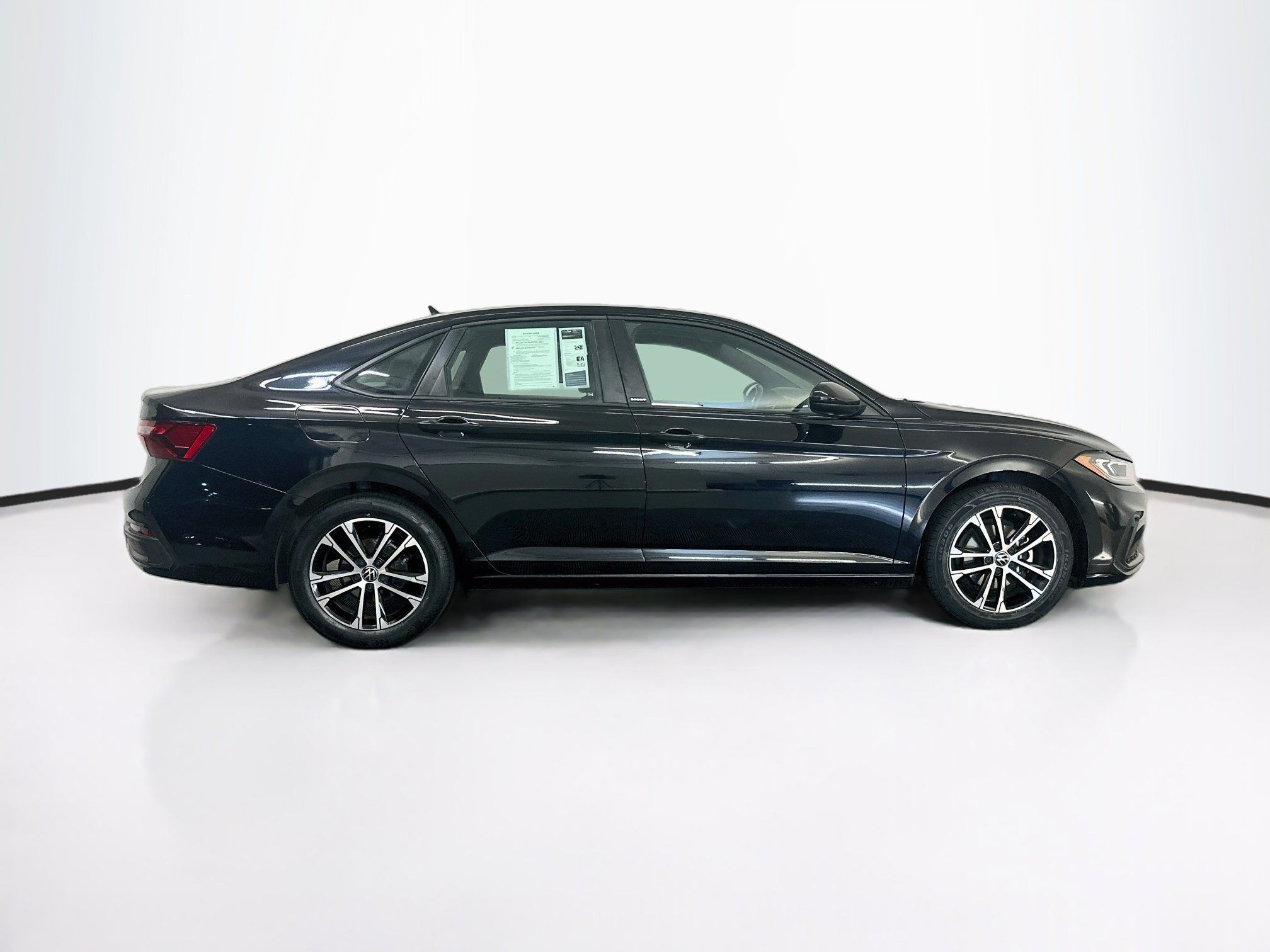 Used 2025 Volkswagen Jetta Sport FWD image 10