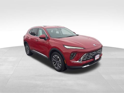 Used 2025 Buick Envision Preferred image 8