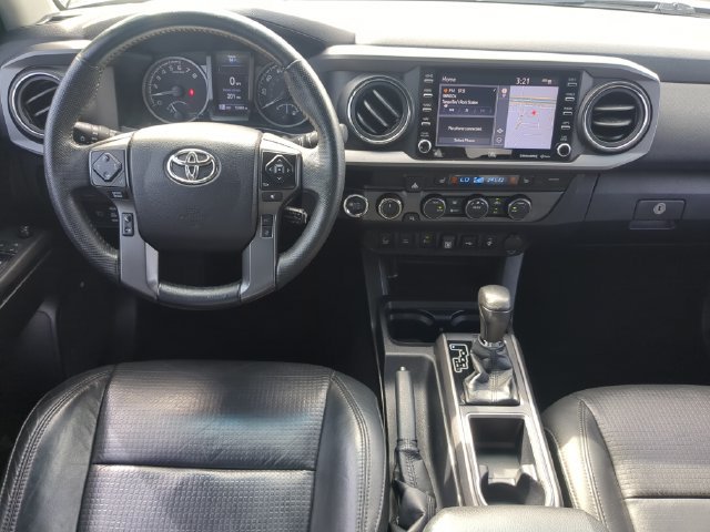 Used 2022 Toyota Tacoma TRD Sport w/ TRD Premium Sport Package AWD/4WD image 17