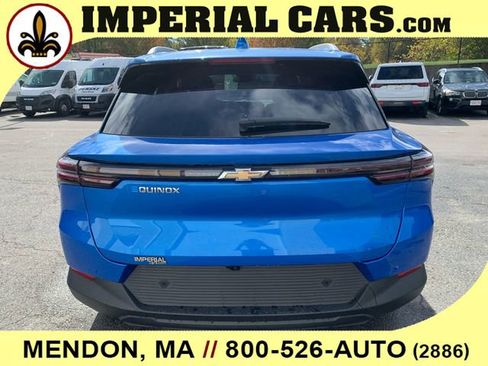 New 2026 Chevrolet Equinox EV LT image 11