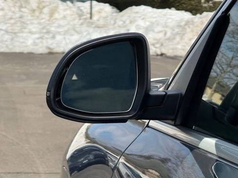 Used 2024 BMW X7 xDrive40i w/ Executive Package image 14