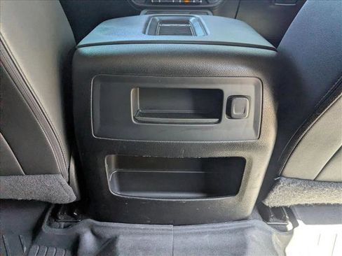 Used 2018 GMC Sierra 1500 SLT w/ Enhanced Driver Alert Package RWD image 16