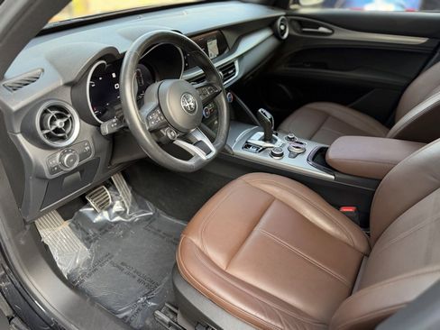 Used 2024 Alfa Romeo Stelvio Ti w/ Active Assist Plus Package image 24