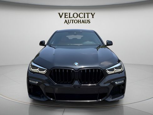 Used 2021 BMW X6 xDrive40i w/ M Sport Package AWD/4WD image 2