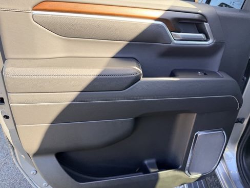 New 2026 GMC Sierra 1500 Denali w/ Denali Reserve Package image 34