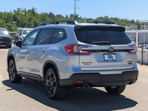 Used 2025 Subaru Ascent Bronze Edition AWD/4WD image 5