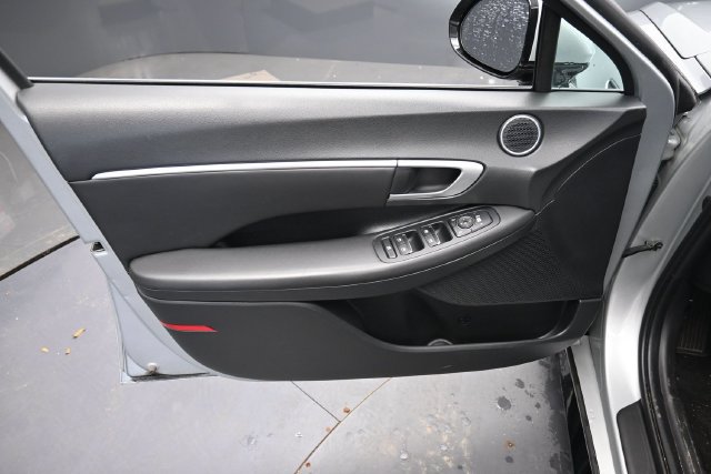 Used 2024 Hyundai Sonata SEL FWD image 14