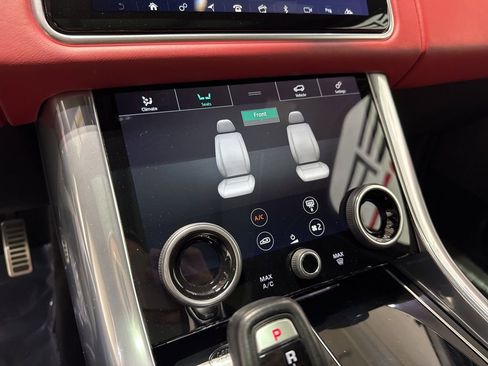 Used 2020 Land Rover Range Rover Sport HST image 22