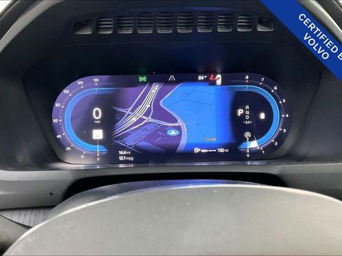 Certified 2024 Volvo XC90 B6 Ultimate w/ Protection Package Premier image 28