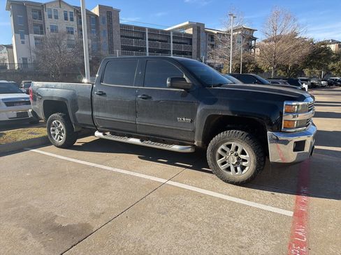 Used 2017 Chevrolet Silverado 2500 LT w/ Texas Edition image 3