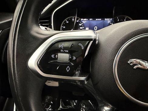 Used 2022 Jaguar F-PACE S image 17