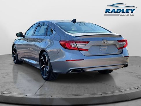 Used 2022 Honda Accord Sport image 4