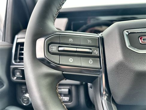 New 2026 GMC Yukon AT4 w/ AT4 Premium Plus Package image 31