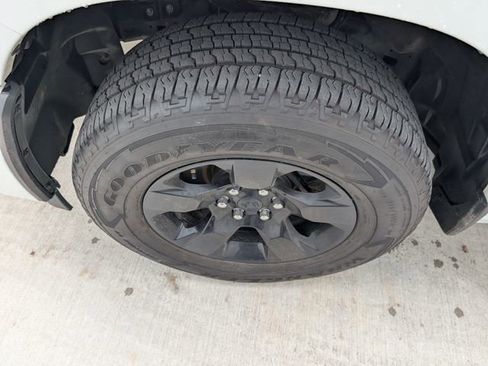 Used 2025 RAM 1500 Tradesman w/ Night Edition AWD/4WD image 11
