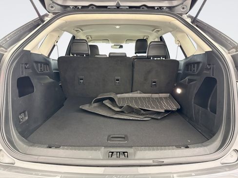 Used 2022 Ford Edge SEL w/ Cargo Accessory Package image 18