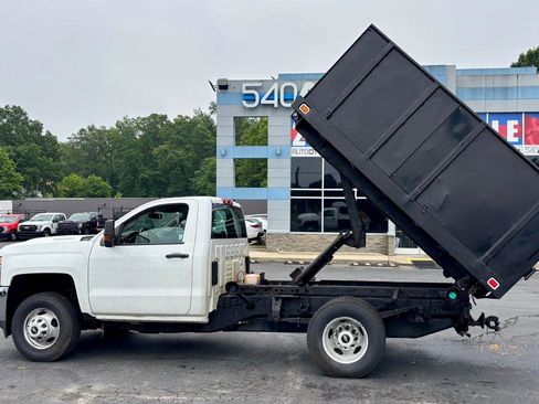 Used 2018 Chevrolet Silverado 3500 W/T w/ WT Convenience Package AWD/4WD image 12