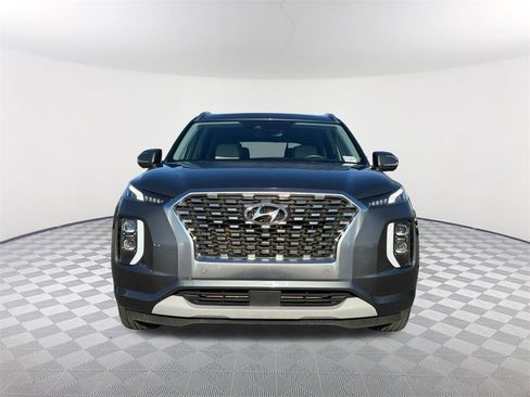 Used 2021 Hyundai Palisade Limited image 2
