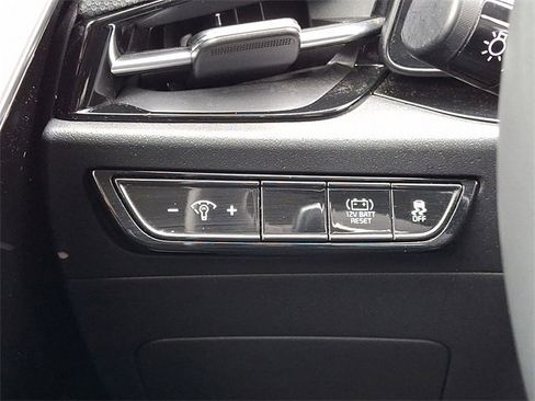 Used 2023 Kia Niro EX image 25