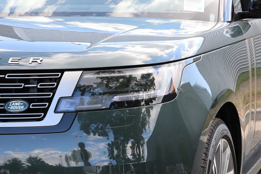 New 2027 Land Rover Range Rover SE AWD/4WD image 6