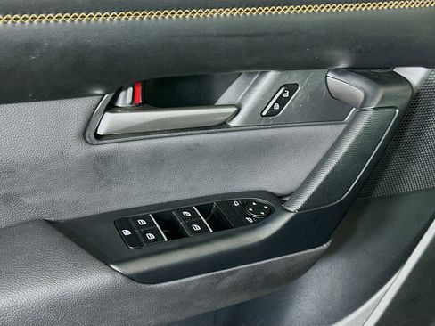 Used 2025 MAZDA CX-50 AWD 2.5 Hybrid w/ Premium Pkg image 15