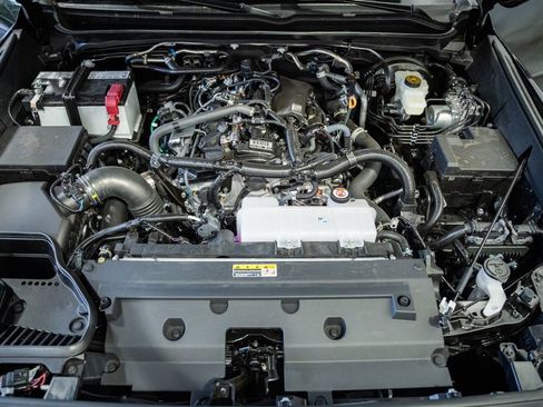 New 2026 Toyota Tacoma SR5 RWD image 17