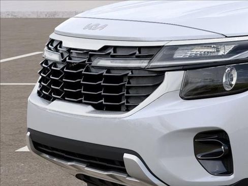 New 2026 Kia Seltos S image 12