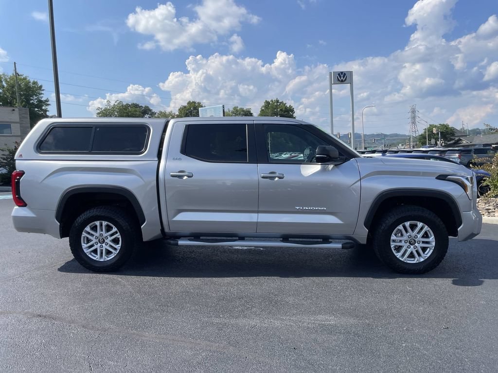 Used 2025 Toyota Tundra SR5 w/ SR5 Premium Package AWD/4WD image 4