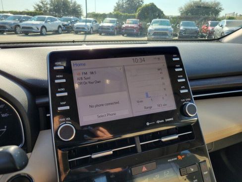 Used 2022 Toyota Avalon XLE image 20