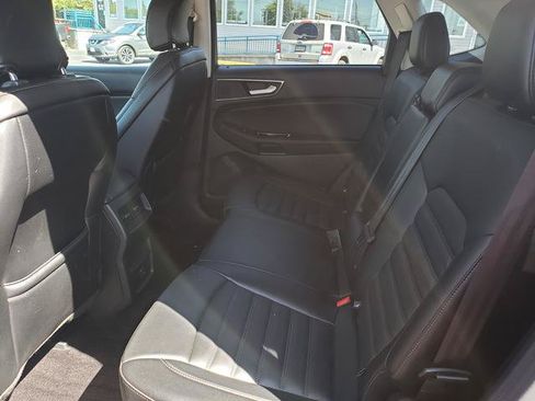 Used 2016 Ford Edge SEL w/ Equipment Group 201A AWD/4WD image 12