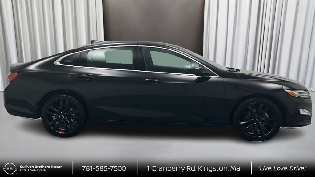 Used 2023 Chevrolet Malibu LT w/ Redline Edition FWD image 4