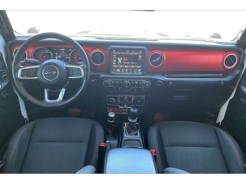 Used 2020 Jeep Gladiator Rubicon AWD/4WD image 17