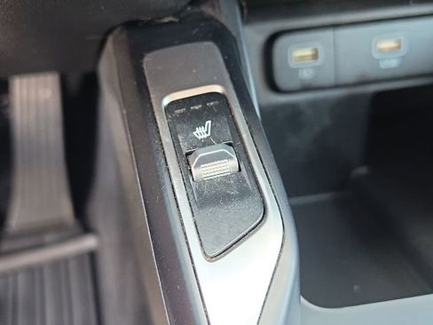 Used 2021 Kia Sorento S image 35