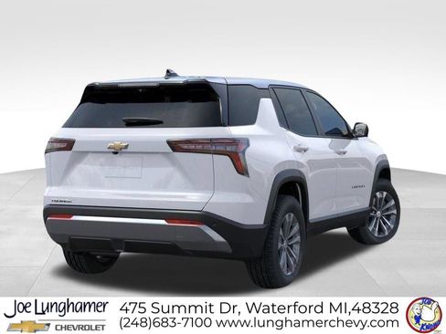 New 2026 Chevrolet Equinox LT w/ Safety and Technology Package FWD image 4