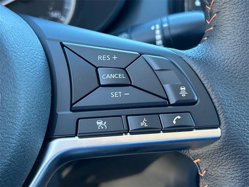 New 2025 Nissan Versa SR w/ Trunk Package image 20