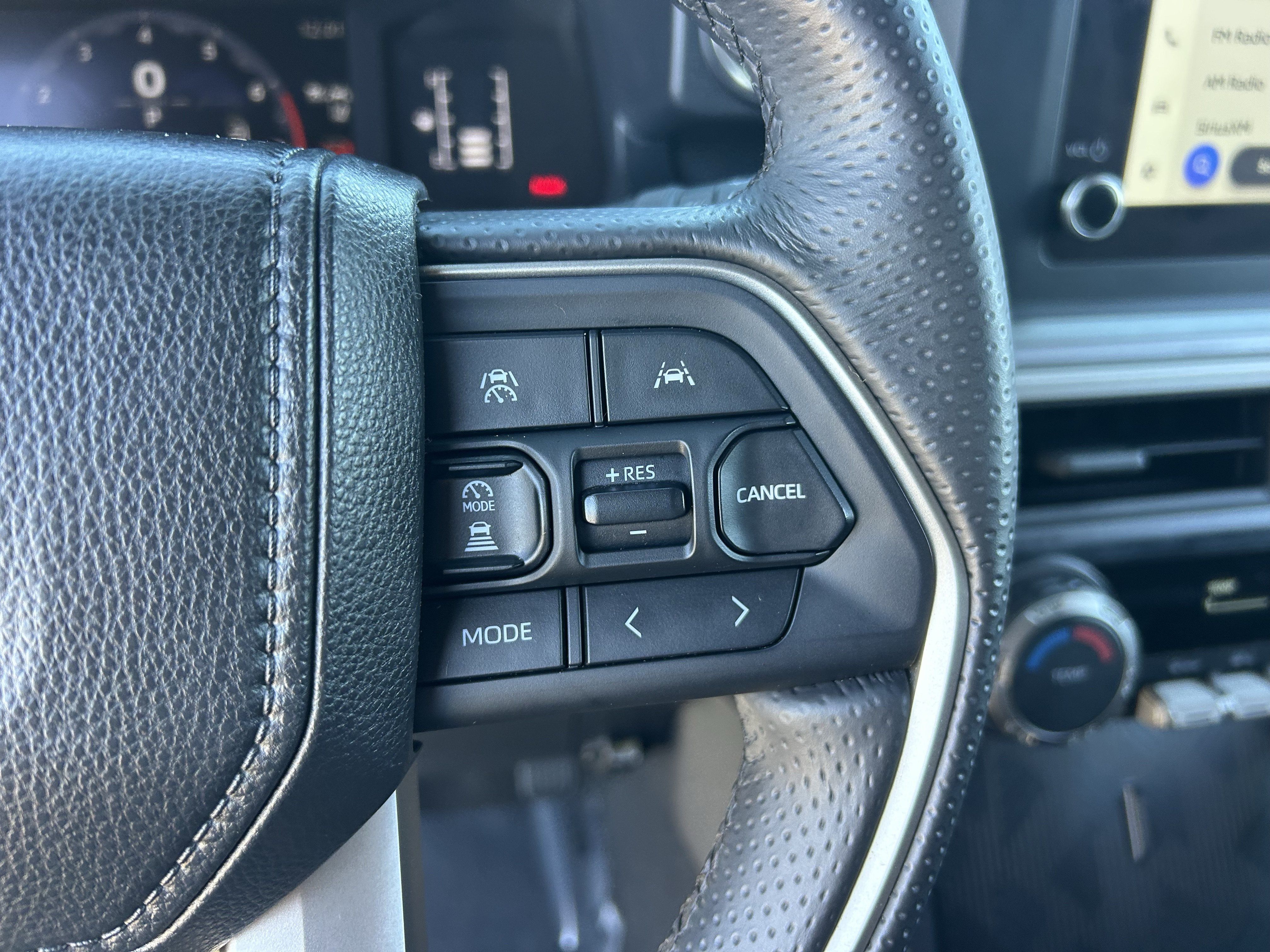 Certified 2026 Toyota 4Runner SR5 AWD/4WD image 28