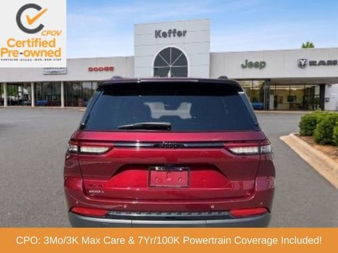 Certified 2023 Jeep Grand Cherokee Altitude AWD/4WD image 6
