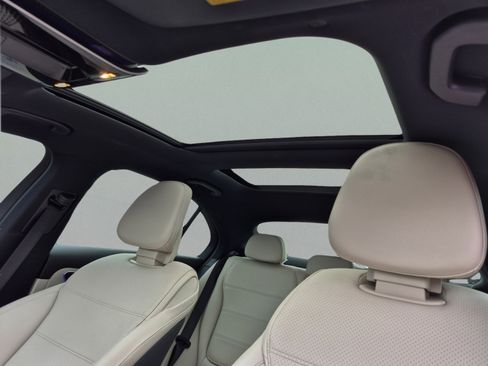 Used 2023 Mercedes-Benz C 300 4MATIC Sedan image 23